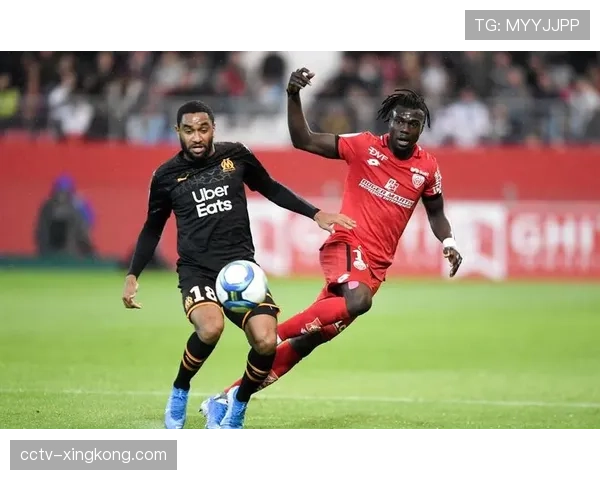 雷恩主场对阵马赛,当地气象部门发布比赛日大风预警